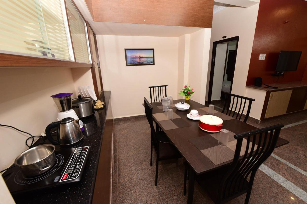 Sree Service Apartments Τιρουπάτι Εξωτερικό φωτογραφία