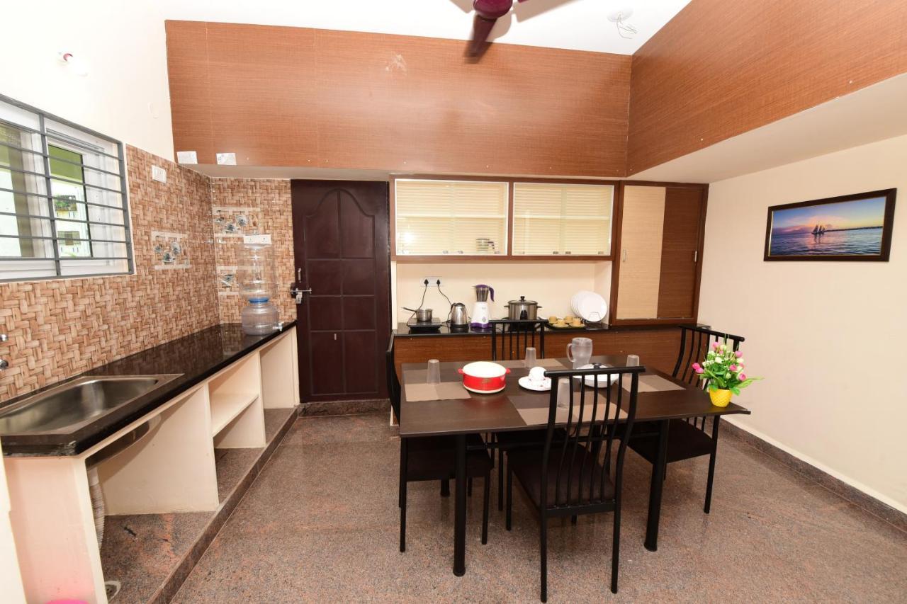Sree Service Apartments Τιρουπάτι Εξωτερικό φωτογραφία